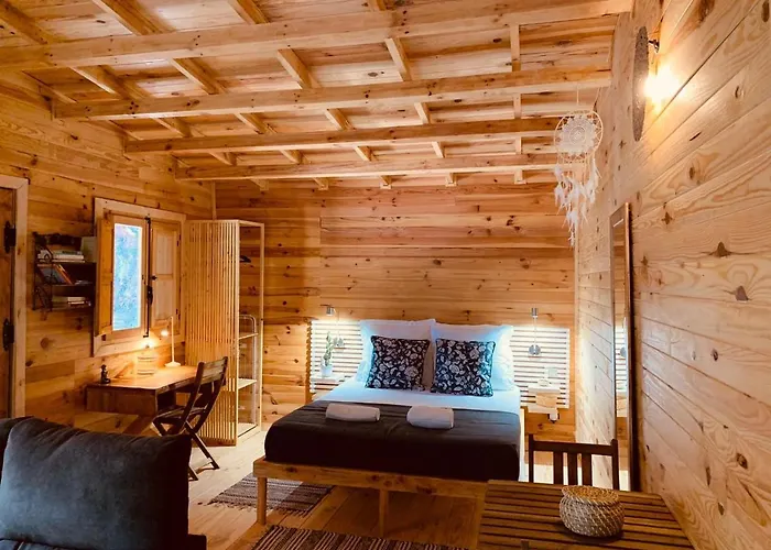 Del Bosque Cerca De Ferienhaus